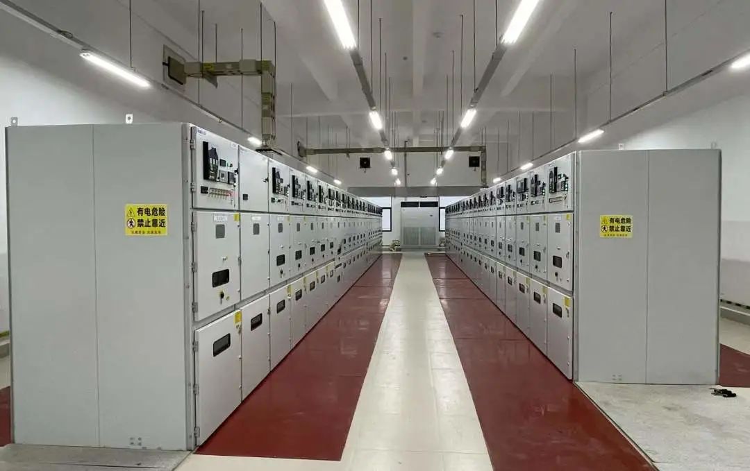 華陸公司廣西華誼丙烷脫氫項目變電所受電成功