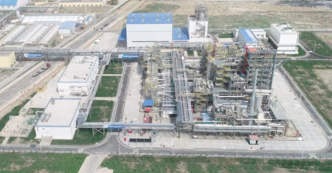 華陸公司兗礦新疆三聚氰胺項目一次投產成功