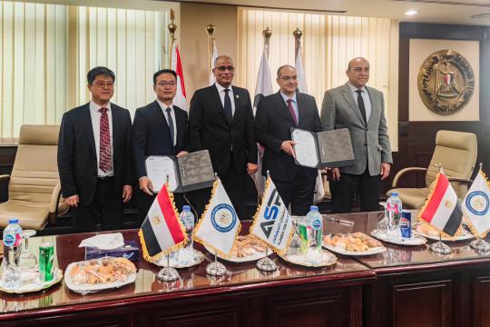 天辰公司簽約埃及首個光伏產業鏈核心項目