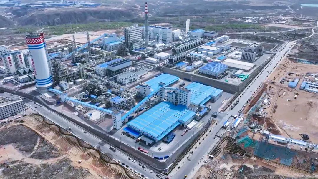 五環公司EPC總承包的陜西龍華綜合利用項目三聚氰胺裝置順利中交