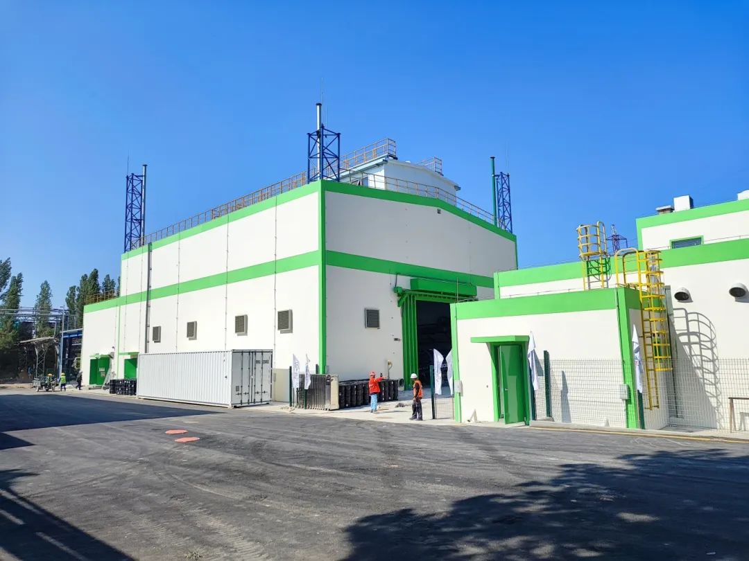 東華公司設計的中亞首個綠氫項目成功產出合格氫氣