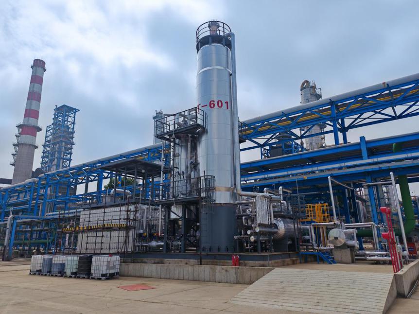 中國昆侖公司總承包的錦西石化公司150萬噸/年蠟油加氫裂化裝置95+項目成功投運